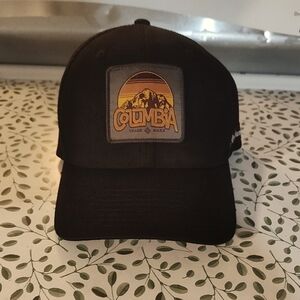 Columbia Adventure Black Cap. Like new. Worn Gently. Excellent Condition